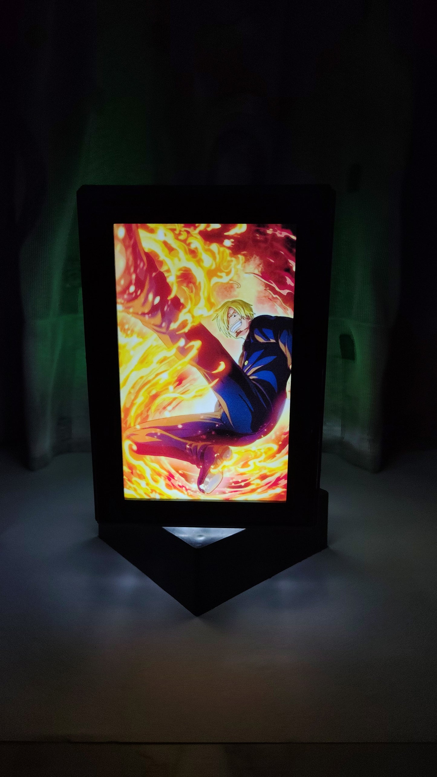 One Piece LED Rotating Lamp